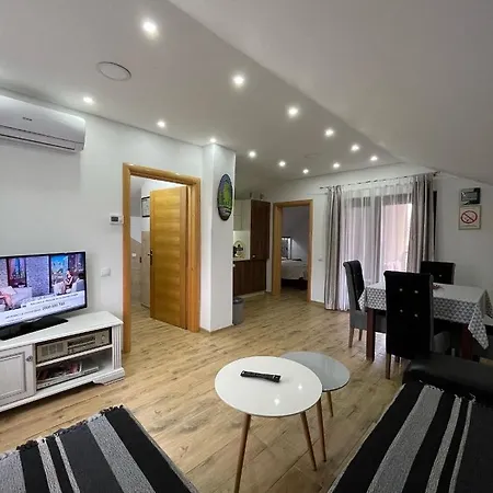 Dani Apartment Vrdnik Esterno foto